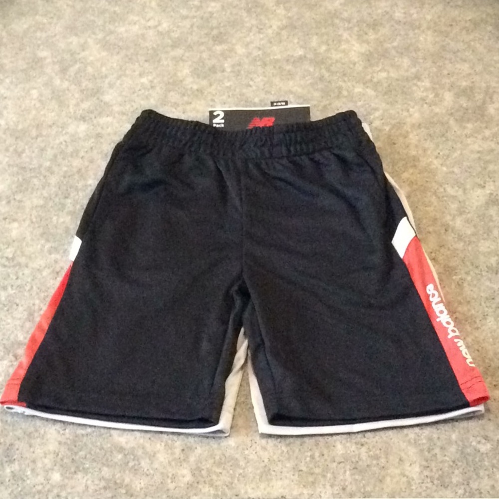 new balance little boy 👦2 pk shorts multi color
